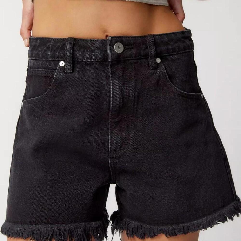 Black denim shorts with frayed hem #denimshorts